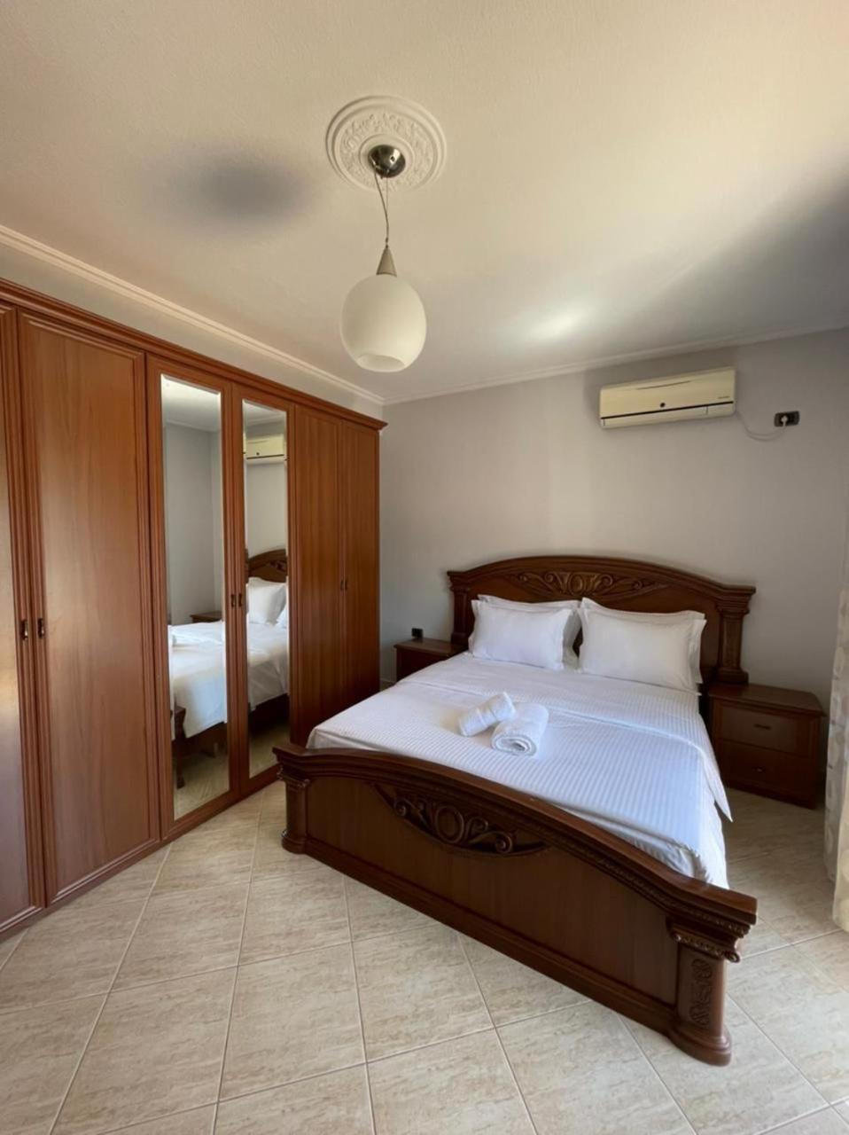 Brilant Luxury Apartment Gjirokastra Kültér fotó